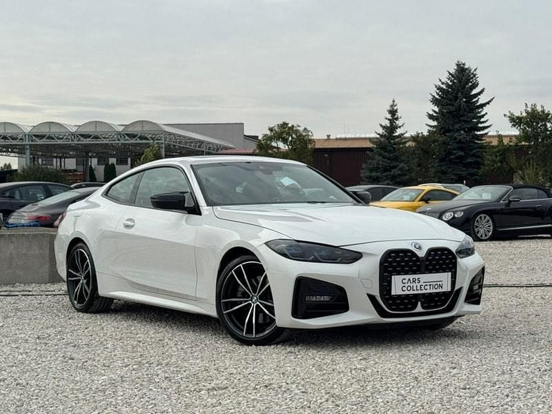 Biały (metalik) Używany 2022 BMW 430 Coupe | 169 000 zł - Obraz 1/4
