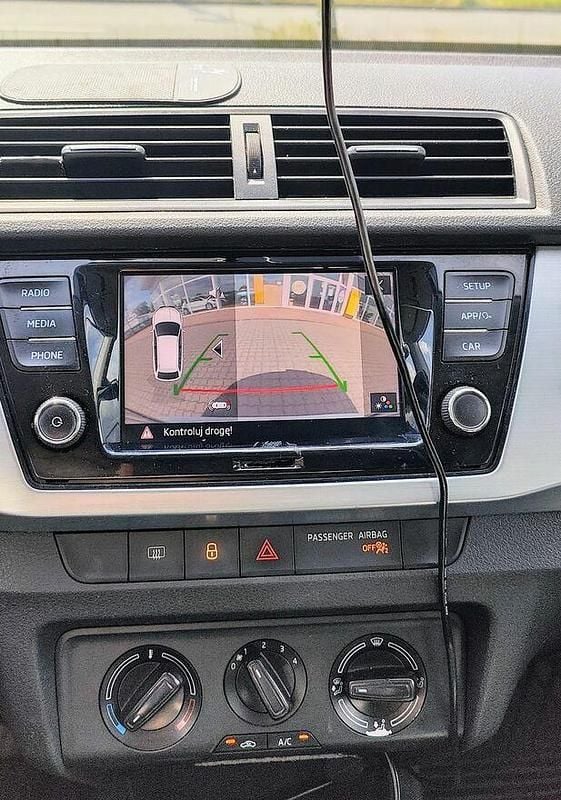 Używany Skoda Fabia 75 KM (55 kW) 2018 Biały Hatchback