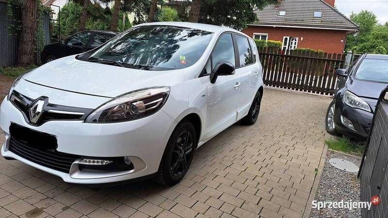 Biały Używany 2015 Renault Scénic III Bose Edition Minivan | 29 500 zł (Dobra cena) - Obraz 1/4