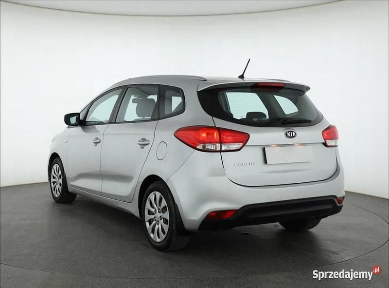 Używany Kia Carens 135 KM (99 kW) 2014 Srebrny Minivan