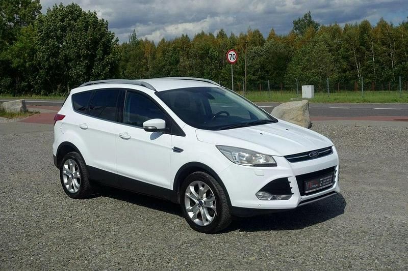 Biały Używany 2013 Ford Kuga SUV | 36 800 zł (Uczciwa cena) - Obraz 1/4
