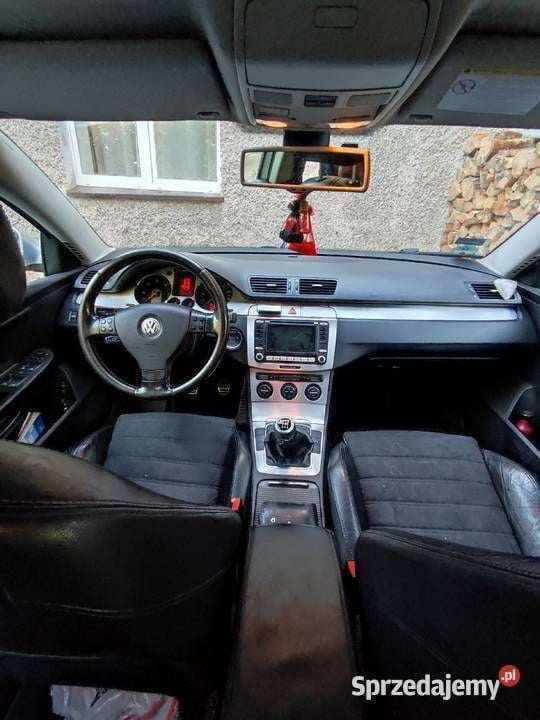 Używany VW Passat 2006 Srebrny Sedan/Limuzyna