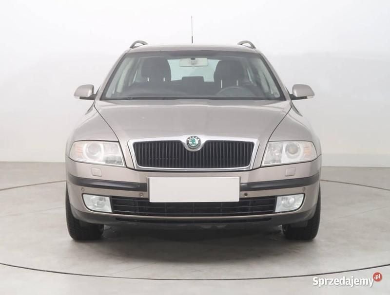 Używany Skoda Octavia 2008 Złoty Kombi