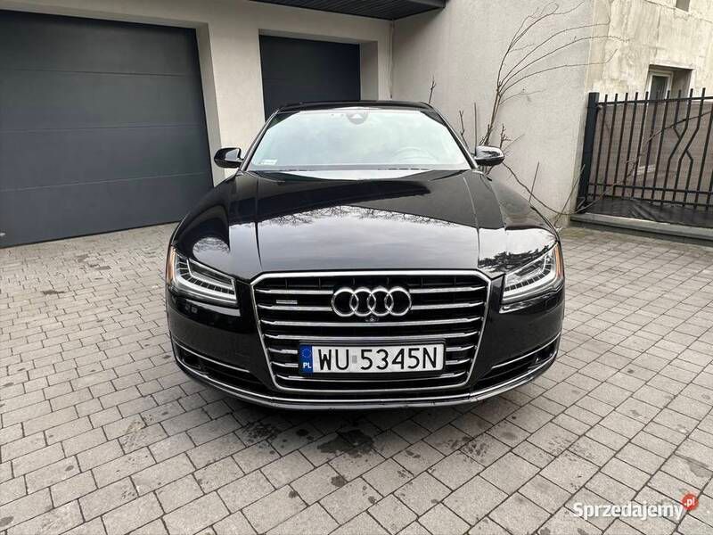 Czarny Używany 2015 Audi A8L Sedan/Limuzyna | 119 900 zł - Obraz 1/4