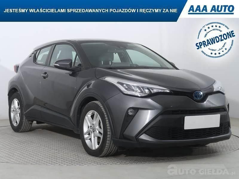 Używany Toyota C-HR 122 KM (89 kW) 2022 Szary SUV