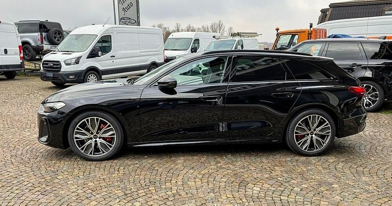 Nowe Audi A5 204 KM (150 kW) 2025 Czarny Kombi
