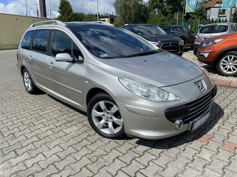 Srebrny Używany 2008 Peugeot 307 Kombi | 6999 zł (Uczciwa cena) - Obraz 1/4