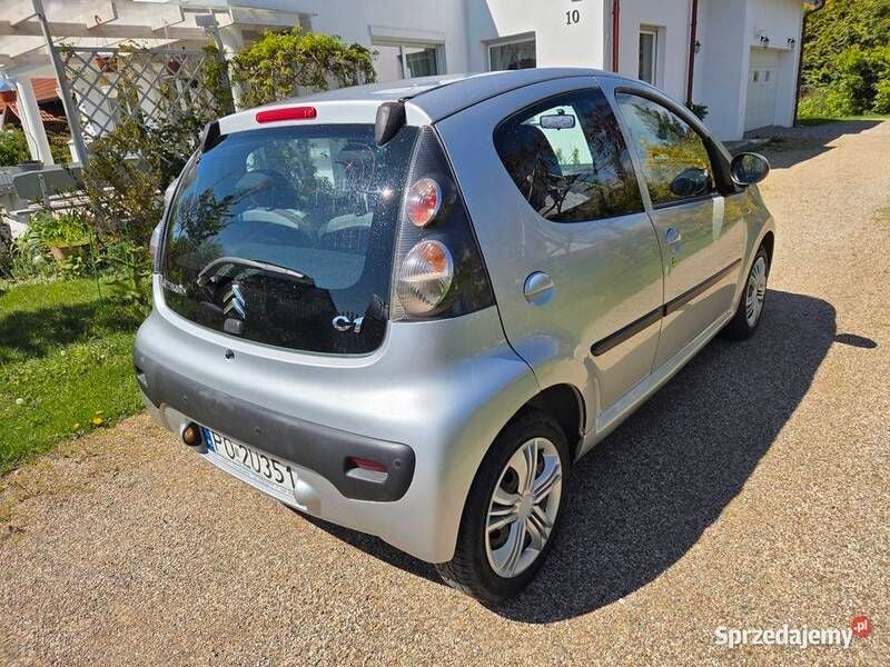 Srebrny Używany 2011 Citroën C1 Hatchback | 17 900 zł (Uczciwa cena) - Obraz 1/4