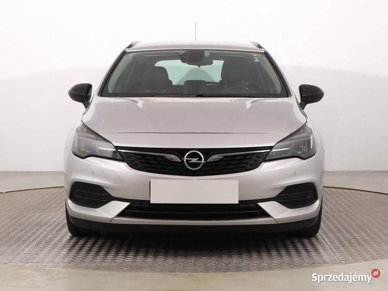 Szary Używany 2022 Opel Astra Kombi | 46 999 zł (Uczciwa cena) - Obraz 1/4