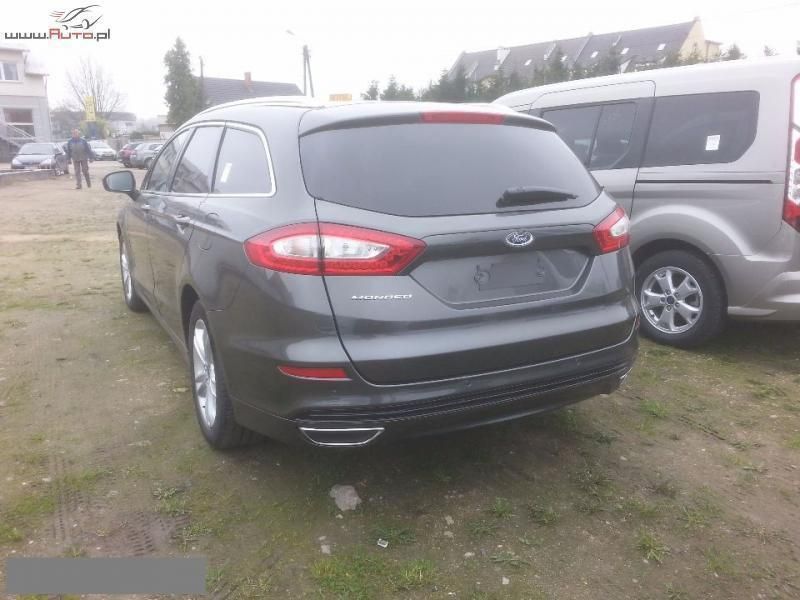 Używany Ford Mondeo Titanium 180 KM (132 kW) 2017 Szary (metalik) Sedan/Limuzyna