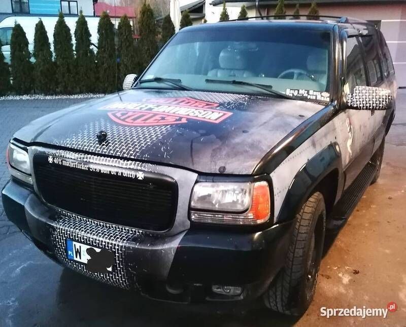 Czarny Używany 2000 Cadillac Escalade SUV | 26 800 zł - Obraz 1/4