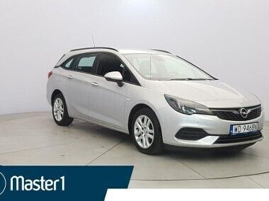 Srebrny Używany 2020 Opel Astra Edition Sedan/Limuzyna | 60 850 zł (Drogi) - Obraz 1/4