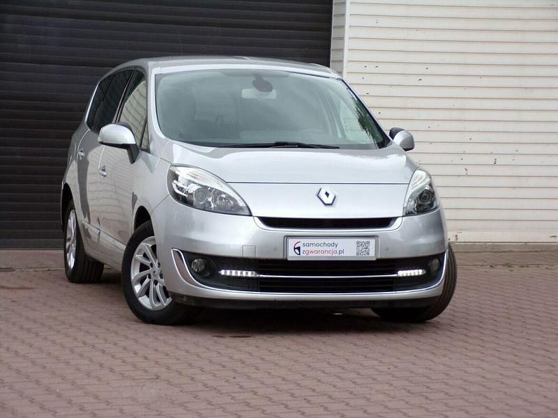 Używany Renault Grand Scénic III 115 KM (84 kW) 2013 Srebrny Minivan