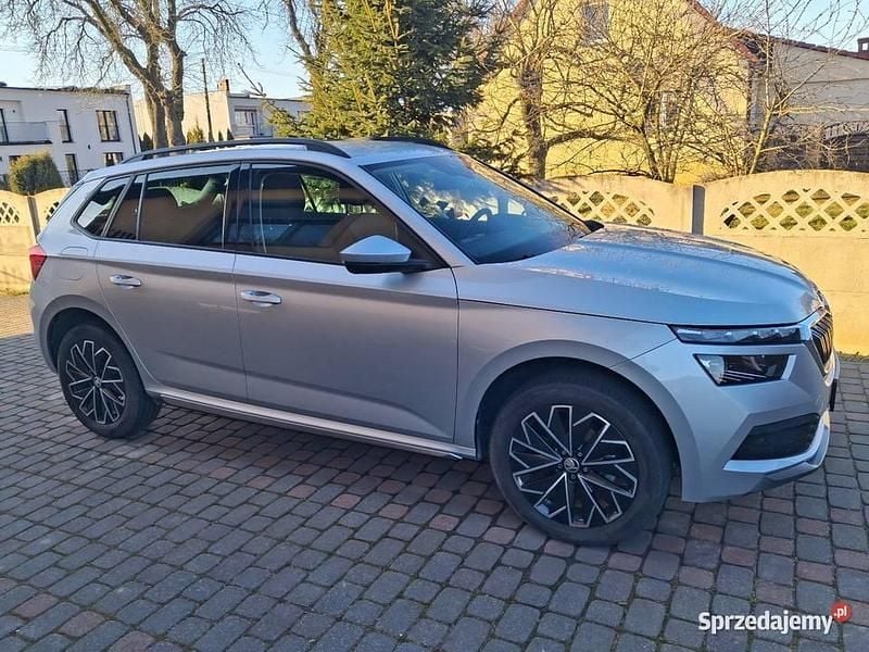 Srebrny Używany 2023 Skoda Kamiq Comfort SUV | 93 500 zł (Uczciwa cena) - Obraz 1/4