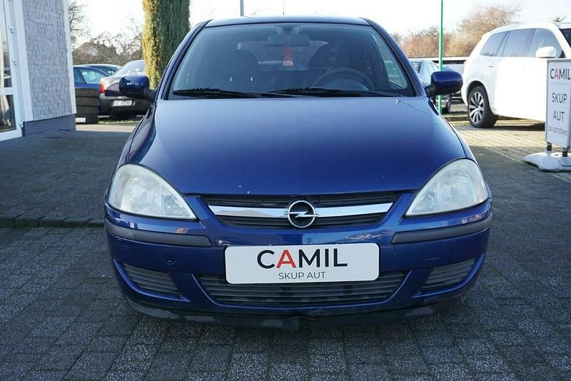 Niebieski ciemny (metalik) Używany 2004 Opel Corsa Hatchback | 4900 zł (Uczciwa cena) - Obraz 1/3