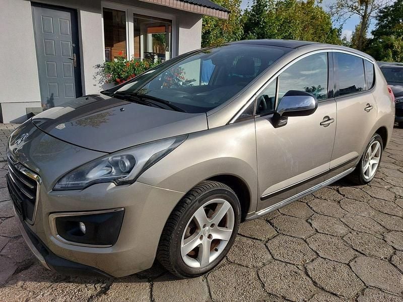 Szary (metalik) Używany 2014 Peugeot 3008 Hatchback | 27 900 zł (Dobra cena) - Obraz 1/4