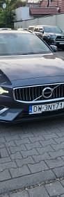 Używany Volvo V60 211 KM (155 kW) 2021 Kombi