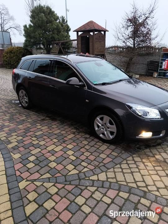 Szary Używany 2013 Opel Insignia Kombi | 23 900 zł (Dobra cena) - Obraz 1/4