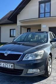 Używany Skoda Octavia Elegance 105 KM (77 kW) 2009 Inny kolor Sedan/Limuzyna