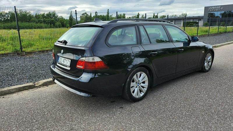Używany BMW 530 254 KM (186 kW) 2004 Czarny Kombi