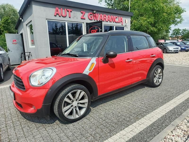 Używany Mini Countryman 90 KM (66 kW) 2011 Czerwony SUV