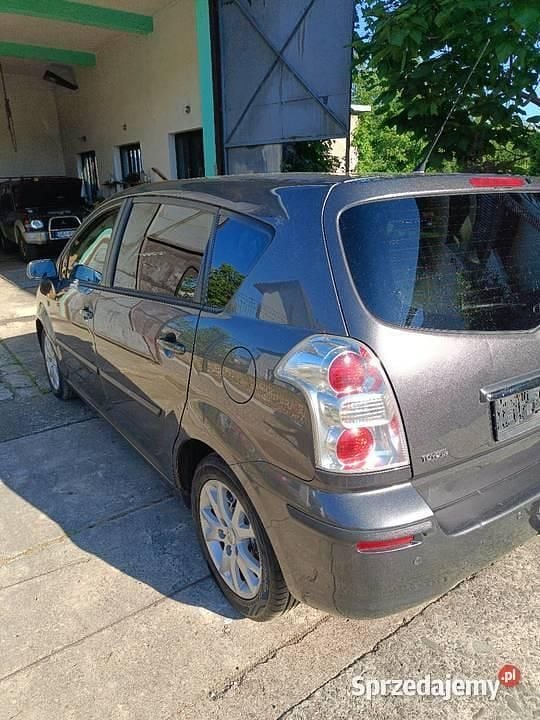 Grafitowy Używany 2008 Toyota Corolla Verso Minivan | 7900 zł (Dobra cena) - Obraz 1/4