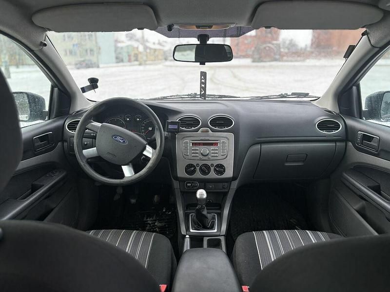 Niebieski Używany 2009 Ford Focus Hatchback | 5000 zł (Uczciwa cena) - Obraz 1/4