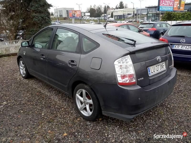 Używany Toyota Prius 111 KM (81 kW) 2007 Inny kolor Hatchback