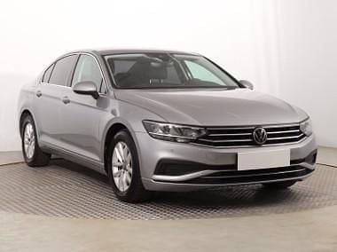 Używany VW Passat 150 KM (110 kW) 2022 Szary Kombi