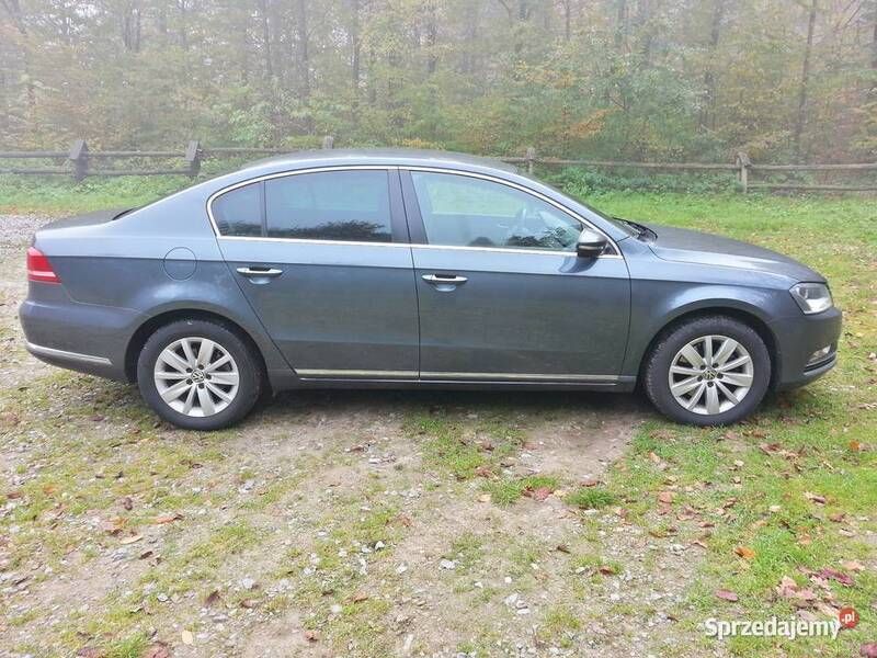 Używany 2011 VW Passat Business Sedan/Limuzyna | 38 900 zł - Obraz 1/4