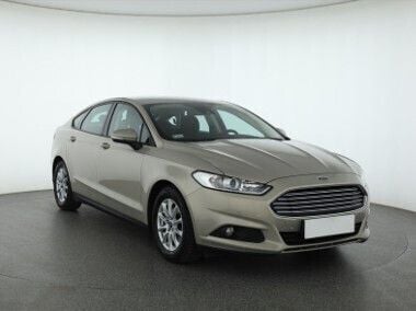 Beżowy Używany 2015 Ford Mondeo Hatchback | 46 999 zł (Uczciwa cena) - Obraz 1/4