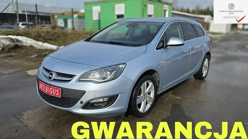 Używany Opel Astra 140 KM (102 kW) 2015 Niebieski jasny (metalik) Kombi