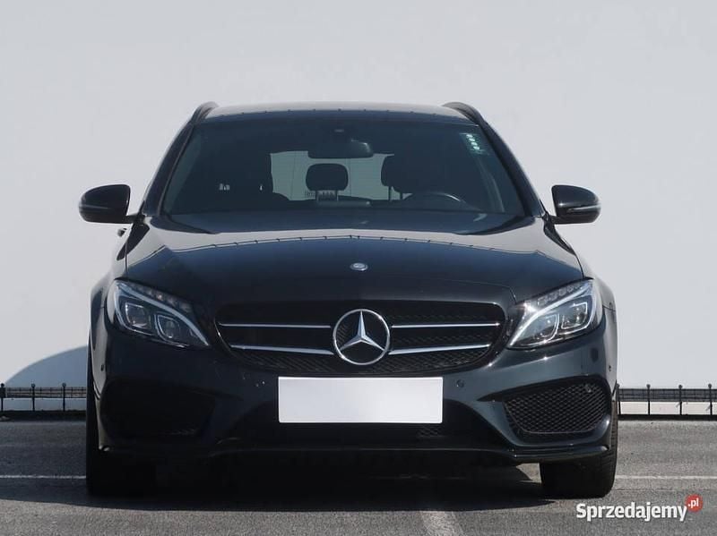Czarny Używany 2016 Mercedes C200 Kombi | 83 999 zł (Dobra cena) - Obraz 1/4