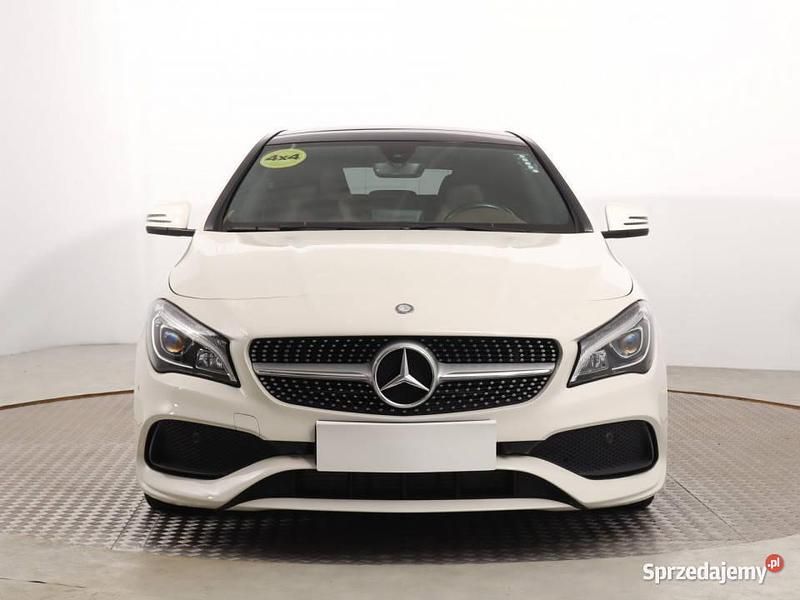 Biały Używany 2016 Mercedes CLA220 Sedan/Limuzyna | 83 999 zł - Obraz 1/4