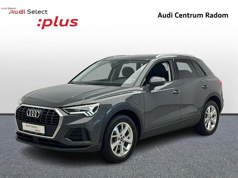 Używany Audi Q3 Ambiente 245 KM (180 kW) 2021 Szary SUV