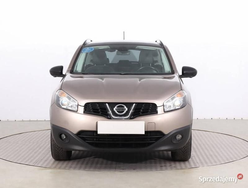 Używany Nissan Qashqai 130 KM (95 kW) 2013 Beżowy SUV