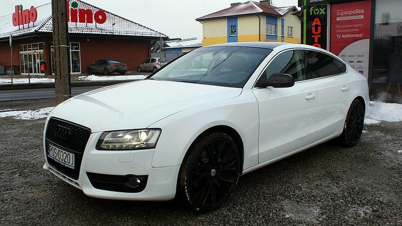 Używany Audi A5 Sportback 233 KM (171 kW) 2011 Biały (metalik) Hatchback