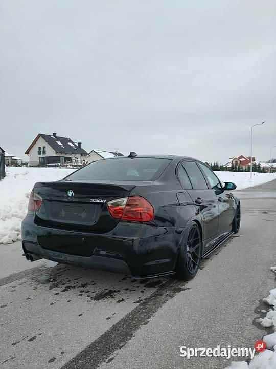 Używany BMW 330 231 KM (169 kW) 2006
