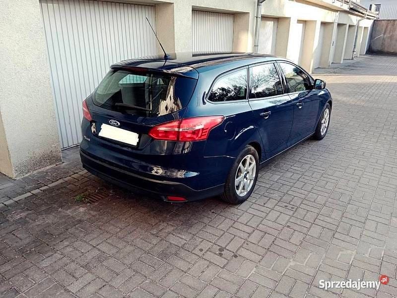 Granatowy Używany 2015 Ford Focus Kombi | 30 500 zł (Uczciwa cena) - Obraz 1/4