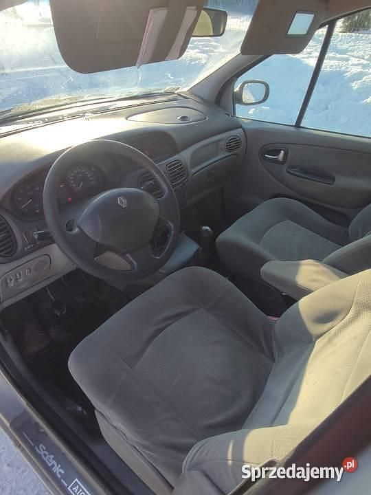 Używany Renault Scénic 2002 Srebrny Minivan