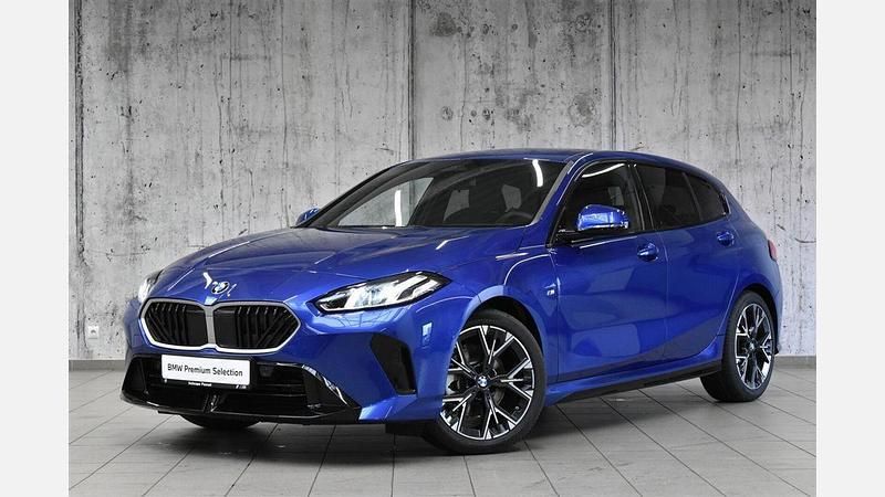Niebieski portimao m metalizowany Używany 2025 BMW 120 Shadowline Hatchback | 147 900 zł (Super Cena) - Obraz 1/3