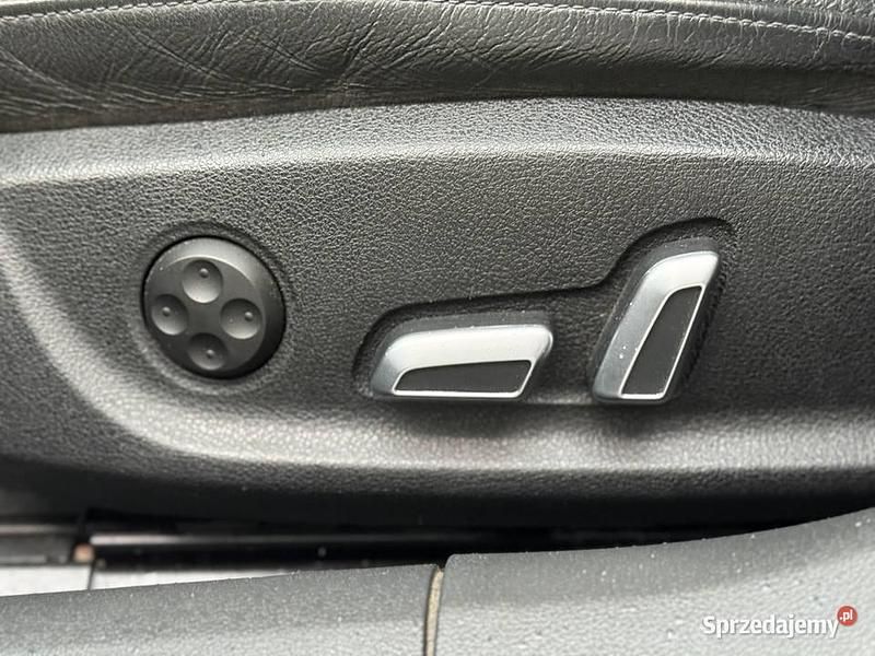 Używany Audi A6 2016 Czarny Sedan/Limuzyna