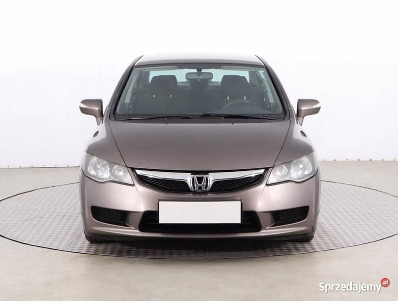 Brązowy Używany 2010 Honda Civic Sedan/Limuzyna | 20 999 zł (Dobra cena) - Obraz 1/4