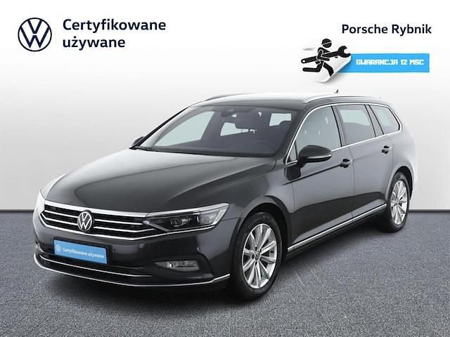 Używany 2023 VW Passat Kombi | 115 900 zł - Obraz 1/4