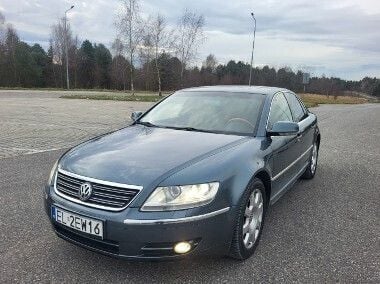 Inny kolor Używany 2006 VW Phaeton Sedan/Limuzyna | 19 900 zł - Obraz 1/4
