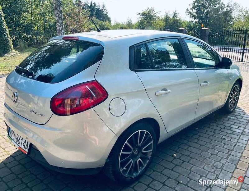 Używany Fiat Bravo 2008 Srebrny Hatchback