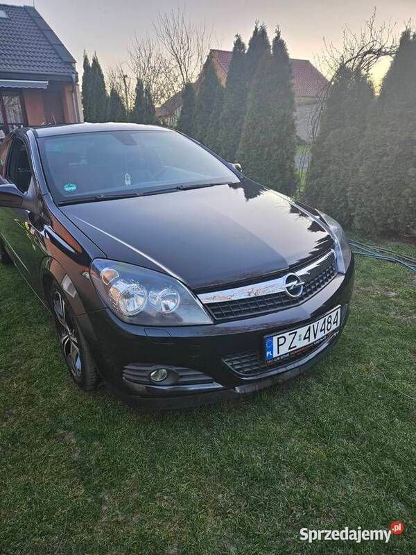 Czarny Używany 2007 Opel Astra GTC Hatchback | 13 600 zł (Uczciwa cena) - Obraz 1/4