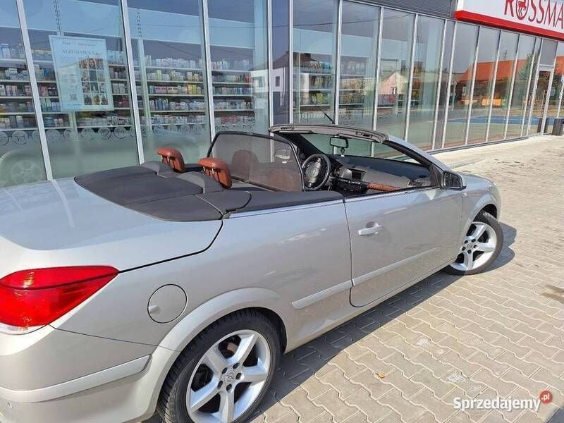 Używany Opel Astra Cabriolet 2007 Beżowy Kabriolet