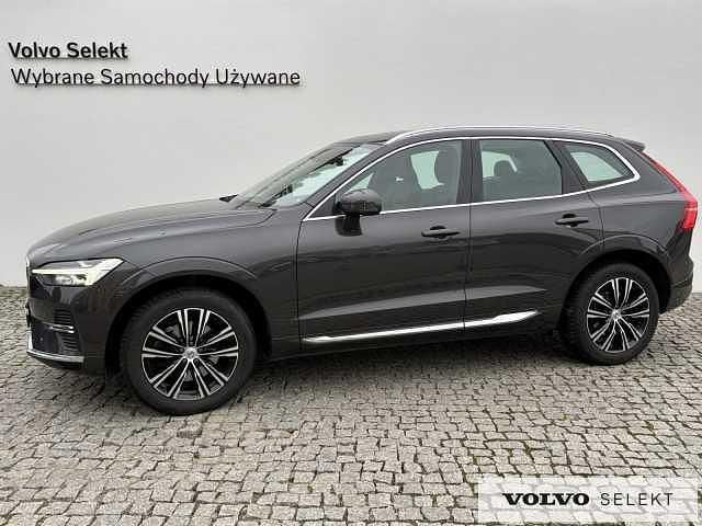 Używany Volvo XC60 197 KM (144 kW) 2022 Szary SUV