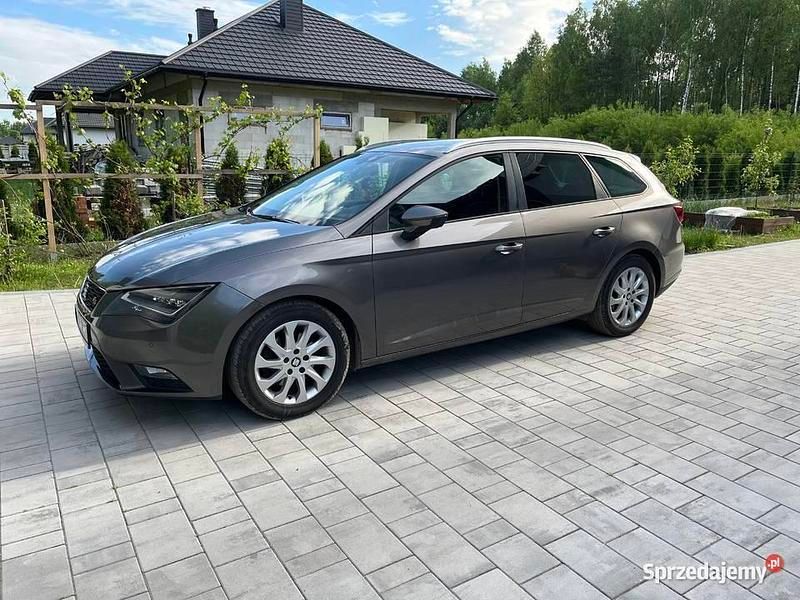 Używany 2014 Seat Leon Kombi | 35 900 zł - Obraz 1/4